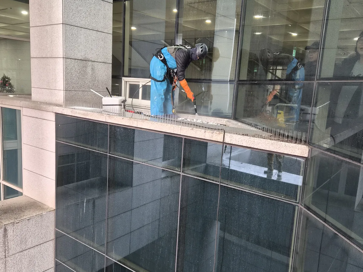 남구 대명동 건물 복도·대기 동선 야간 위생청소 사례 - 행진크린